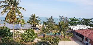 Loma Beach Resort