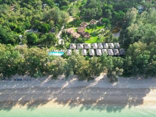 Long Beach Chalet