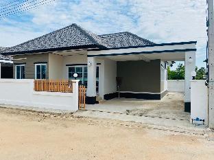 Lumpaimas home with natuer view.