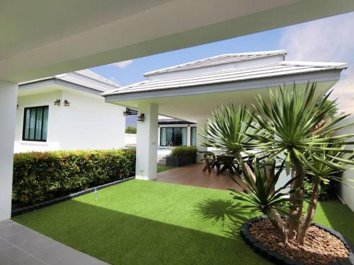 Lux9 Private Pool Villa HuaHin