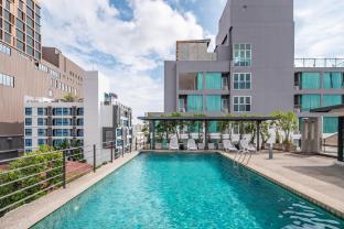 Luxe Residence