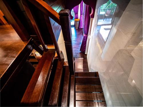 Luxury 5 - 6 Bedroom Villa With 2 Pools