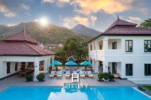 Luxury 5 Bedroom Pool Villa B11B