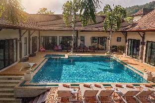 Luxury 8 bedrooms Pool Villa