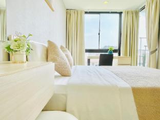 Luxury Condo In The Best Nimmanheamin Maya (A7)