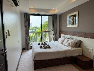 Luxury Condo Spacious &amp; Private