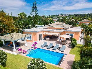 Luxury Pool Villa 604 / 4 BR 8-10 Persons