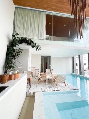 Luxury Pool Villa Bangkok