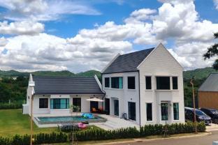 Luxury Pool Villa Khao Yai