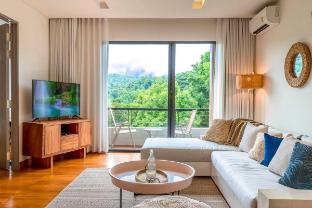 Luxury Suite at 5-Star Scenic Resort &amp; Escape