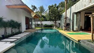 Luxury Villa at Anchan Flora