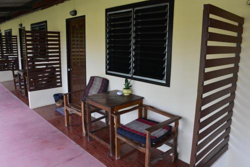 M&amp;M Guesthouse