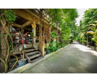 Mac Garden Resort