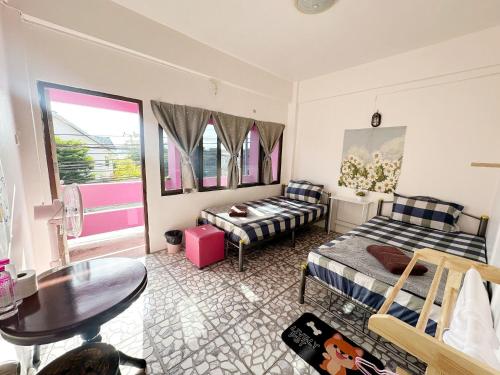 Madam Guesthouse