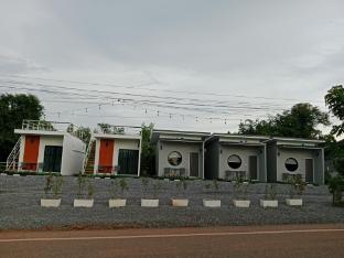 Manon Ni Resort