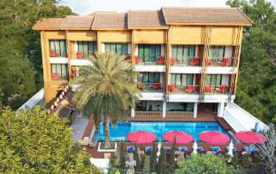 March Hotel &amp; Suite  Chiang Mai