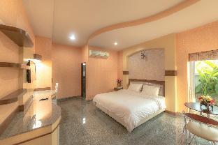 Martina Hotel