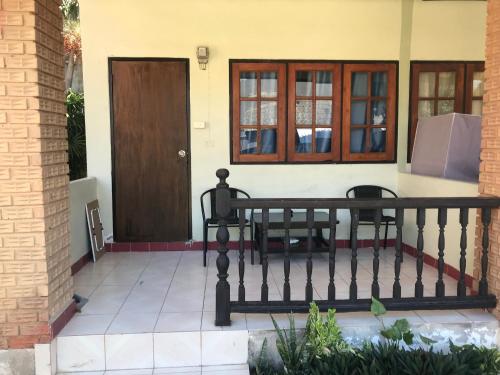 Maya apartment