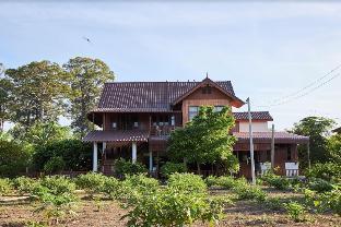 (Maywadee) Baan Klangsuan , Saraburi for2persons