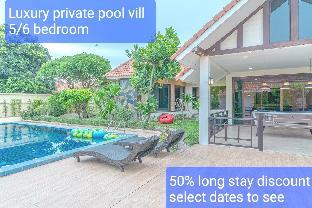 Mew pool villa 3 pattaya Luxury resort 3 king bed