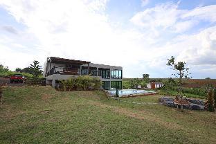 Million Star Poolvilla