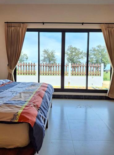Mirinda Beach Resort