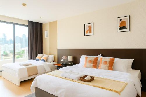 Modern 2 Bed Executive Unit - 5min to Nana BTS
