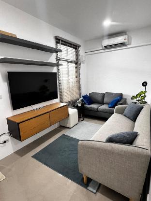 Modern comfort and cozy charm