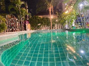 modern resort,5BR,7Beds,BBQ,karaoke，snooker