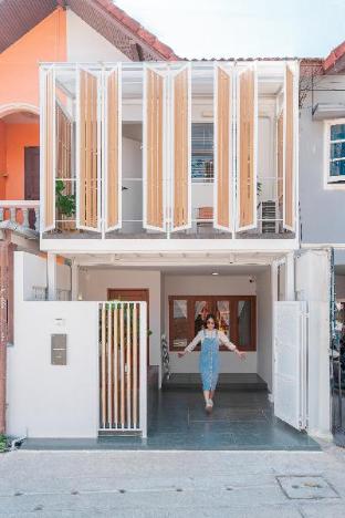 Modern Style Townhome /2BR near Walking St. market