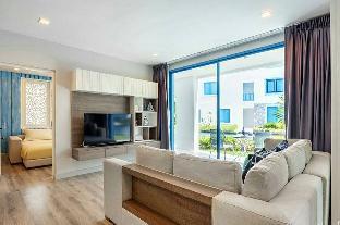 Monthly Stay at The Crest Santora Pool Access 158