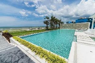Monthly Stay at The Crest Santora Pool Access 40