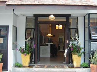 Montrara Happy House Hotel