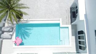 Montrio Pool Villa Pattaya, Thailand