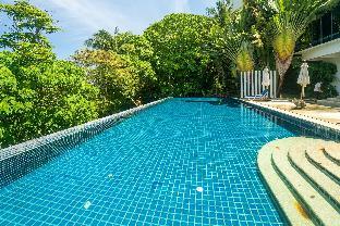 Mountain view apartment in Karon, 650m to beach!