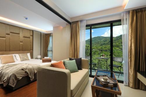 Mountain view Apartment Surin Beach 716 by CapitalPro