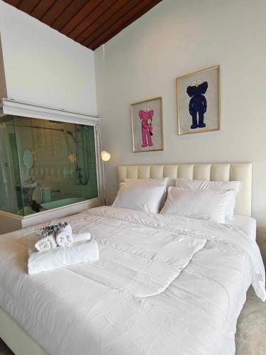 Mr Black &amp; Ms White -Self Check in accommodation