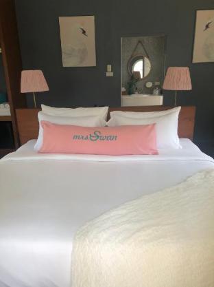 Mrs.Swan HOTEL