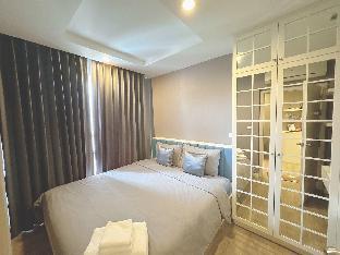 Muriel Room @ The Blu X Condo