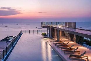 N2 The base   sky infinity pool 100m to the sea
