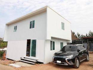 Nam Nao Basecamp Family Cabin