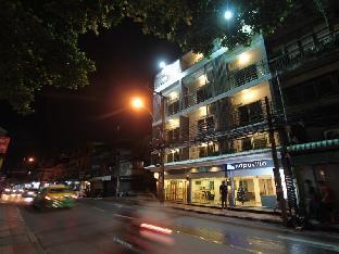 Napaville Huai Khwang Hostel