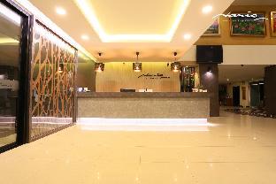 Naris Art Hotel