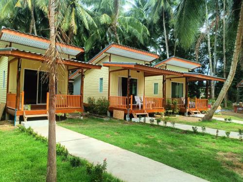 Nathan Breeze Resort
