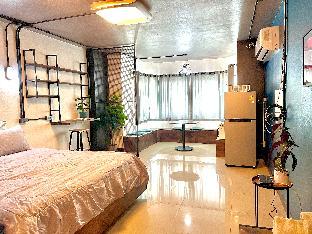 Natural and convenient room in nimman