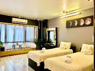 natural and convenient room twin bed in nimman