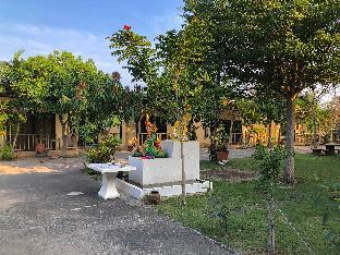 Nawang Maruekkhathaiyawan Resort