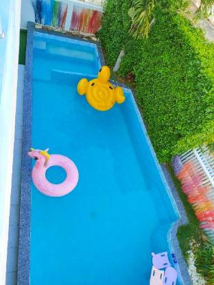 Near the Beach Pool villa