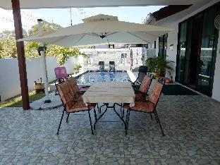 New and clean pool villa in Hua Hin