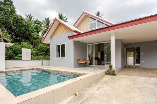 New Spacious 3BR Villa Mountain View, Private Pool &amp; Near Ferry